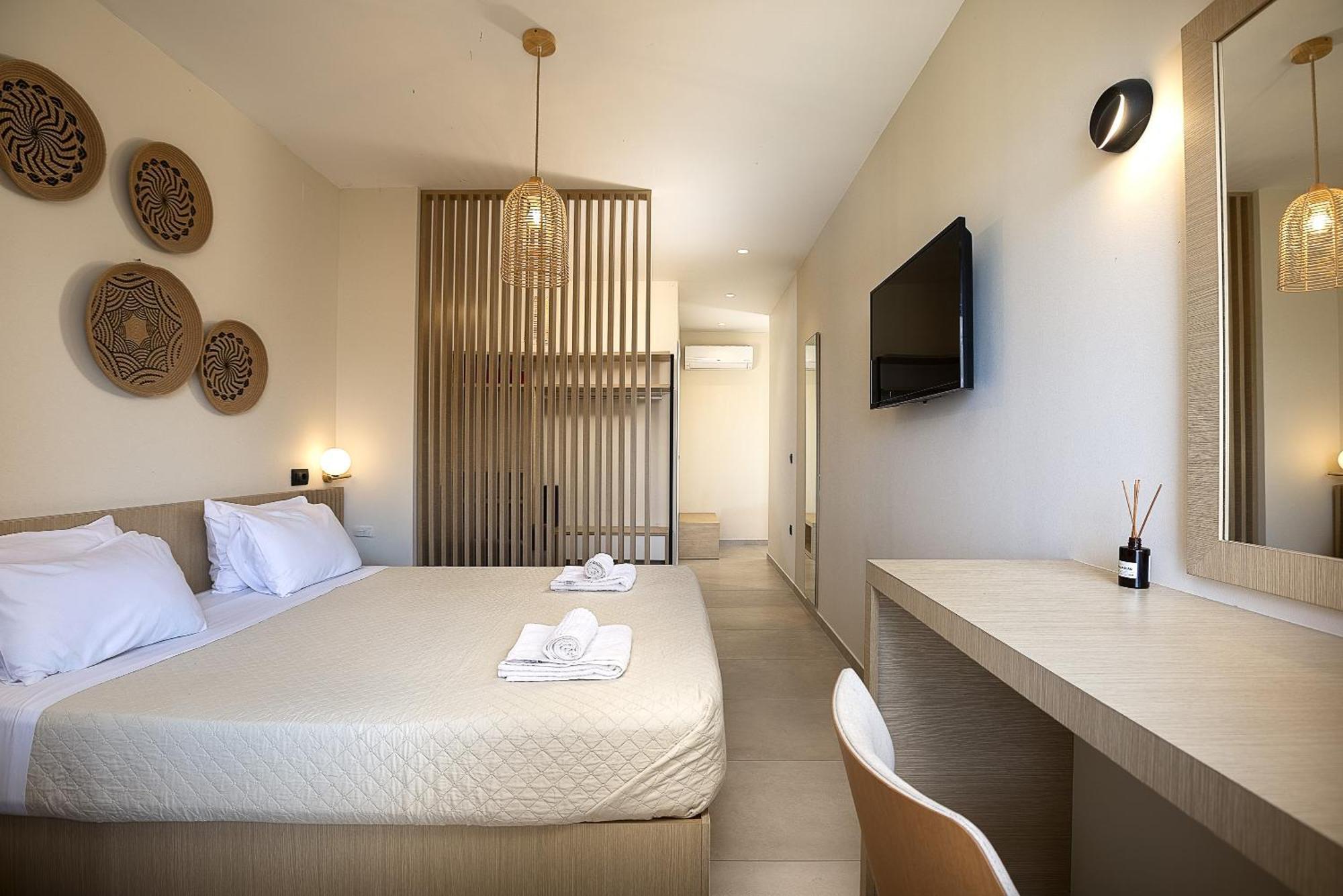 La Palma Beachfront Suites Jeorjúpoli Kültér fotó